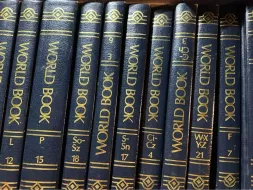 Books-31.webp