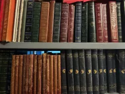 Books-38.webp