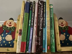 Books-42.webp