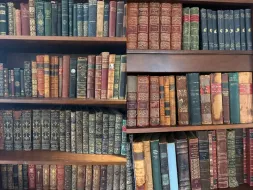 Bookss-9.webp