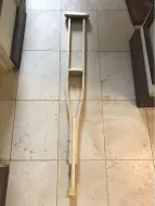 crutches6.webp