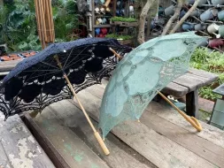 Hand-Held-Umbrellas-60.webp