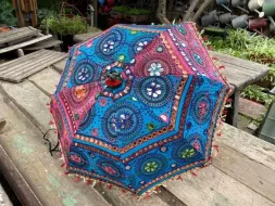 Hand-Held-Umbrellas-61.webp