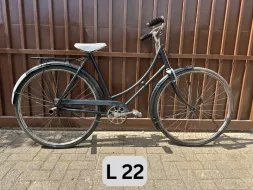 L-22