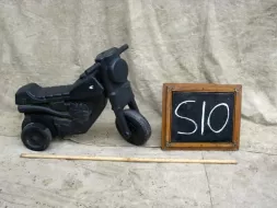 S10_001.webp